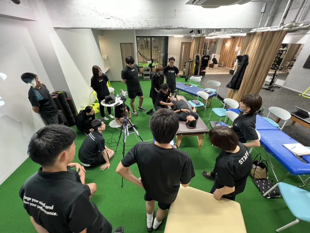 杉山幹さんをお招きしてスタッフ全体研修会を行いました!